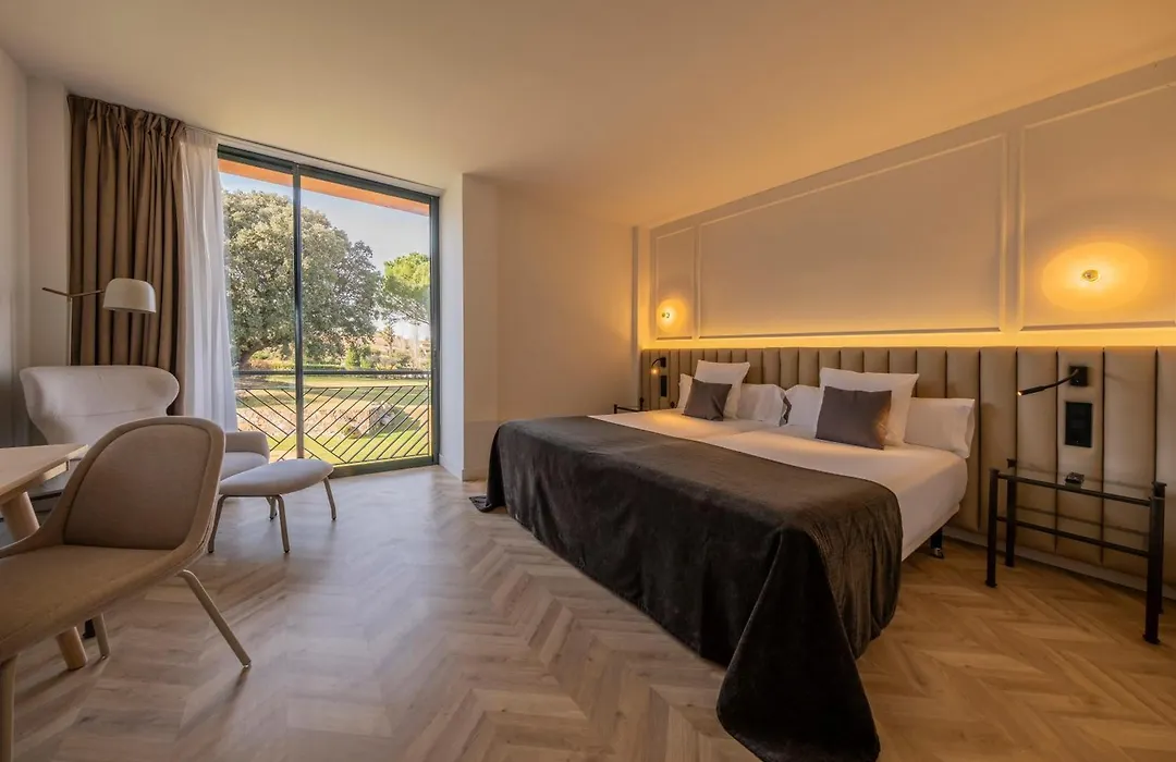 Hotel Torremirona Golf & Spa-1